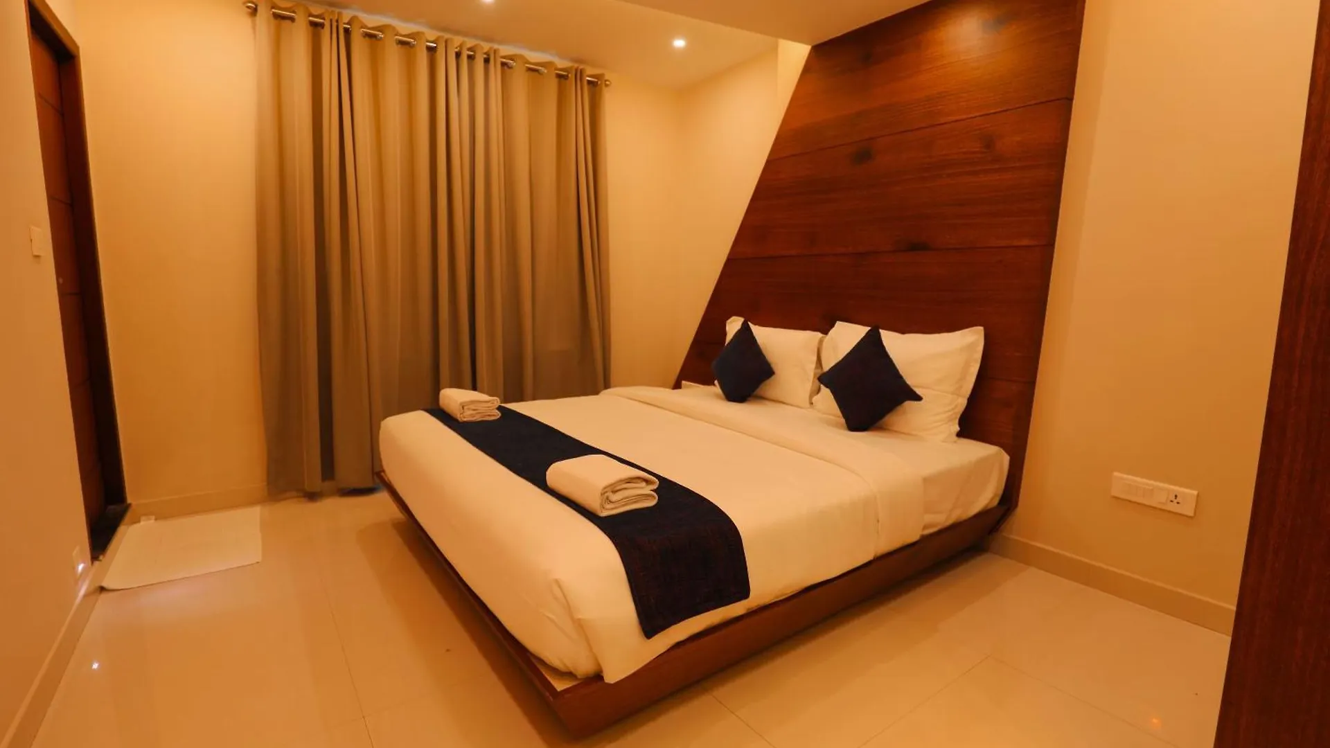 Hotel Bluebell Kozhikode