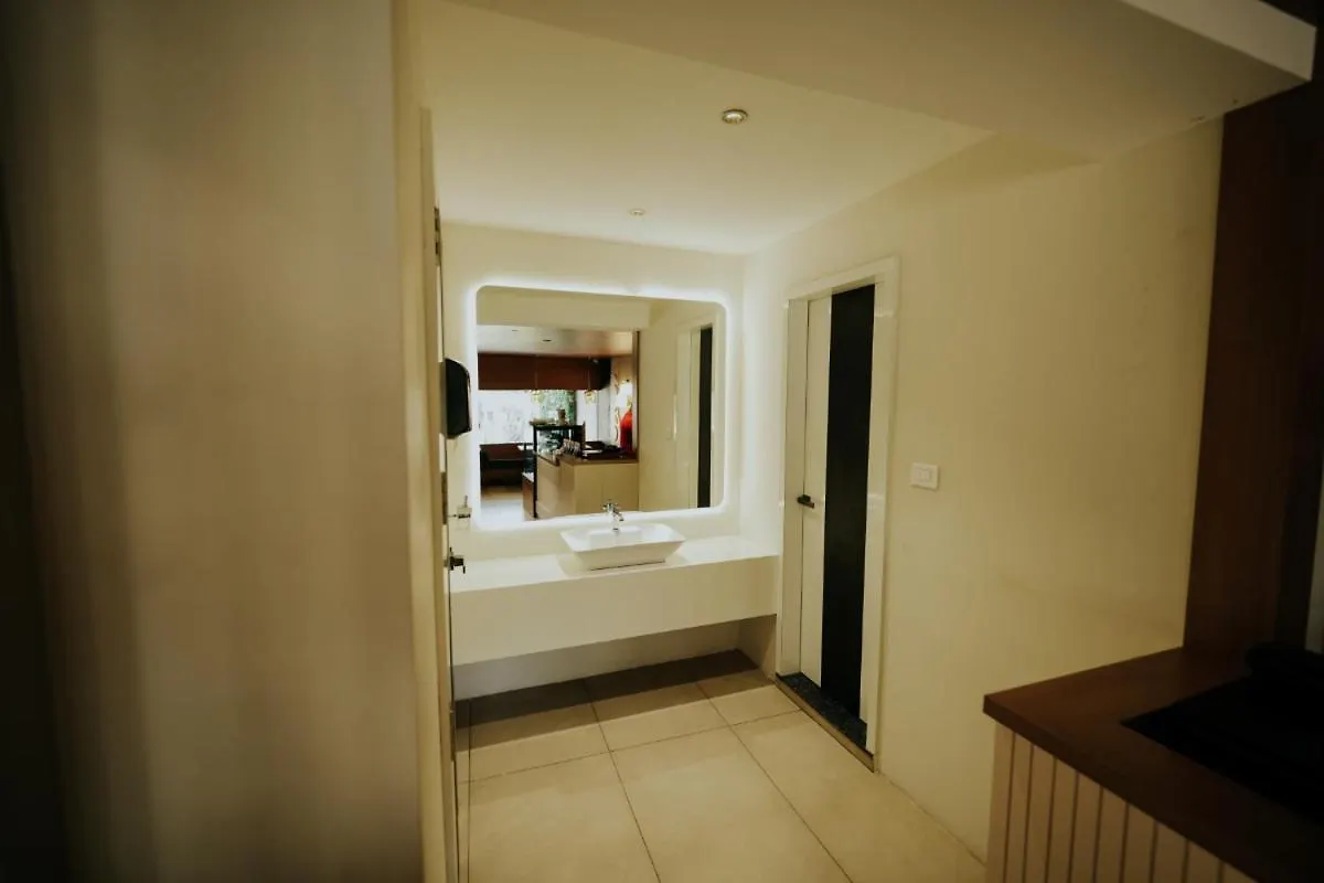 ****  Hotel Bluebell Kozhikode India